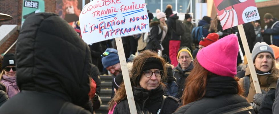 strike by state employees demanding better working conditions