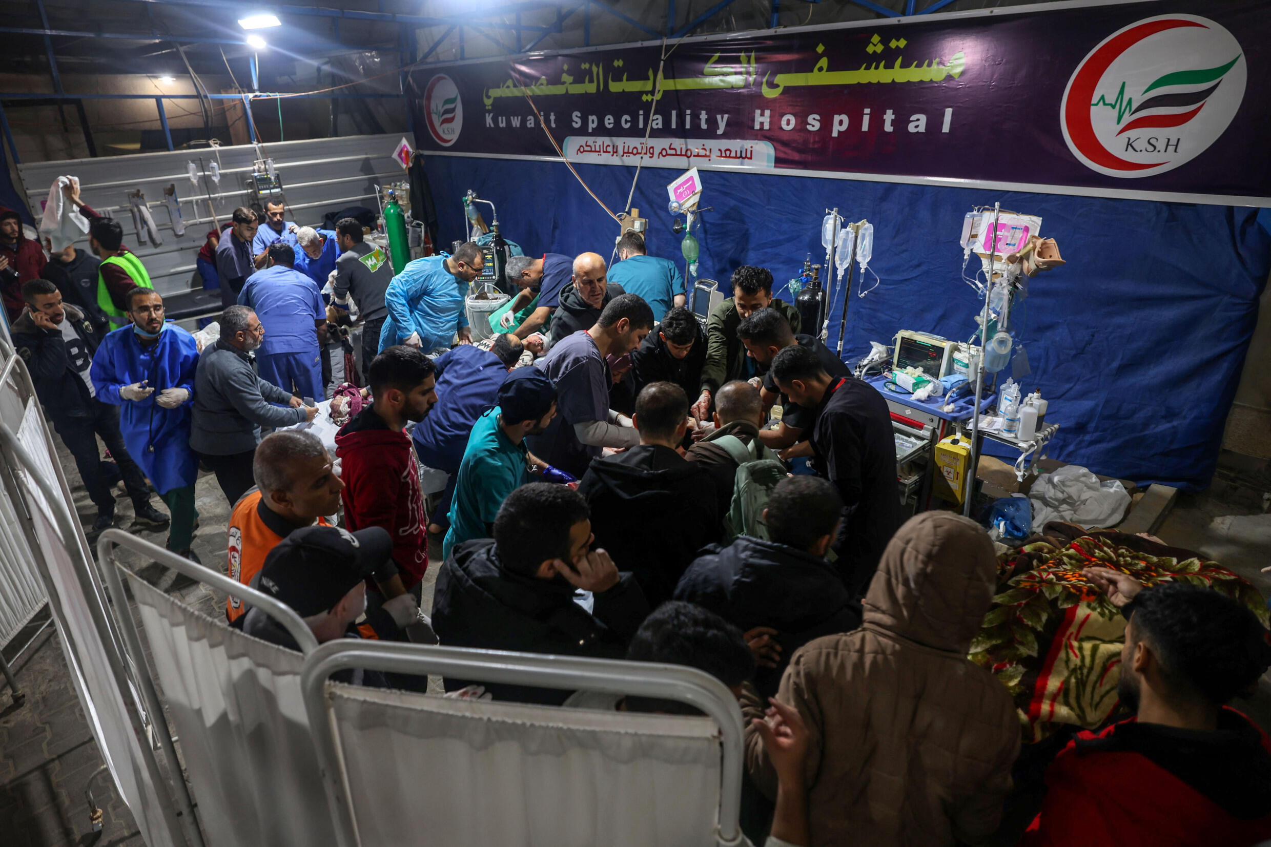 Victims of the latest Israeli strikes in Rafah, southern Gaza, treated by medical teams at Kuwait Hospital on December 28, 2023.