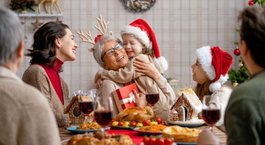 4 tips for managing Christmas holiday stress