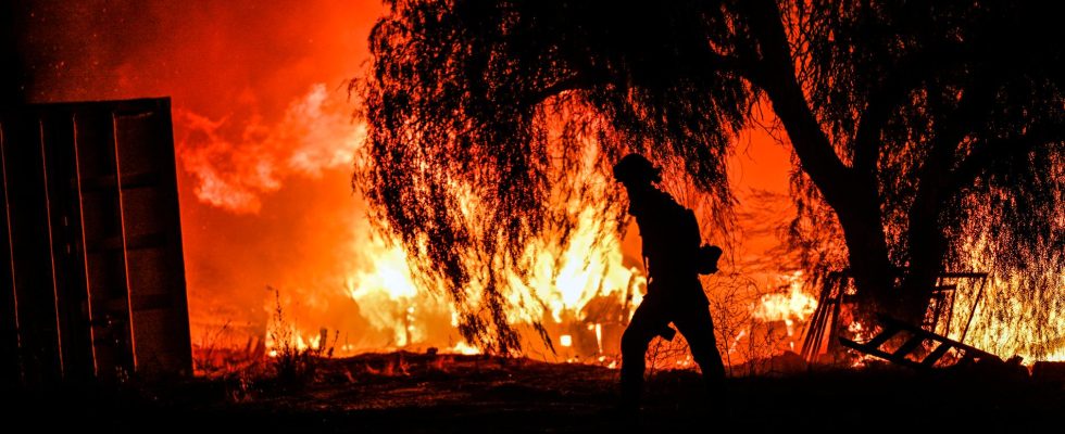 Climate change prompts California children to sue US