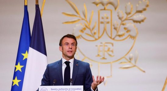 Emmanuel Macron wants to transform research and advocates more autonomy