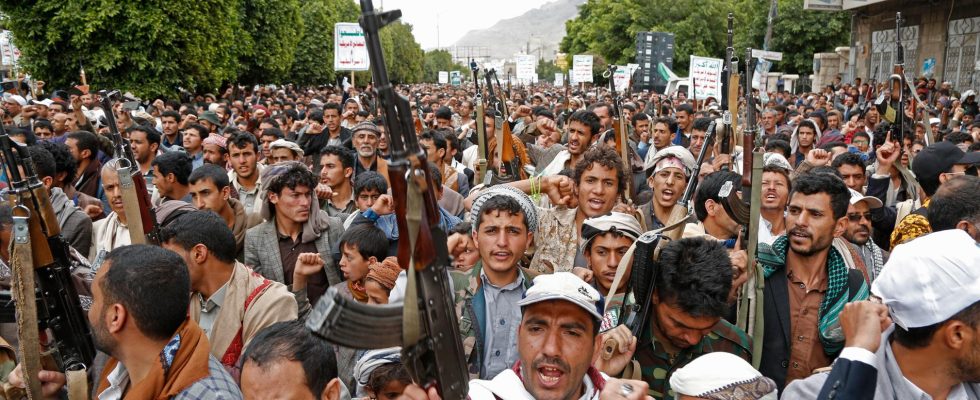 Enemies in Yemen take steps for ceasefire