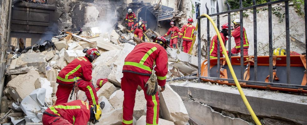 Explosion in Yvelines two injured and around twenty people evacuated