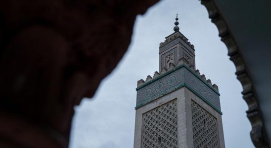 France will no longer accept new seconded imams from January