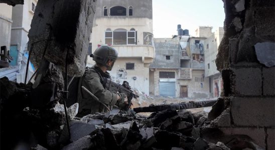 Hamas bombings continue in Gaza dismal Christmas in Bethlehem –