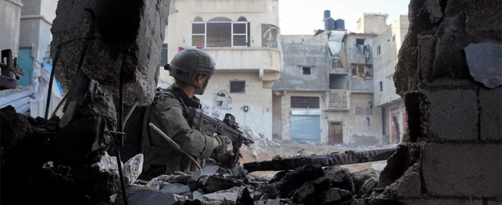 Hamas bombings continue in Gaza dismal Christmas in Bethlehem –