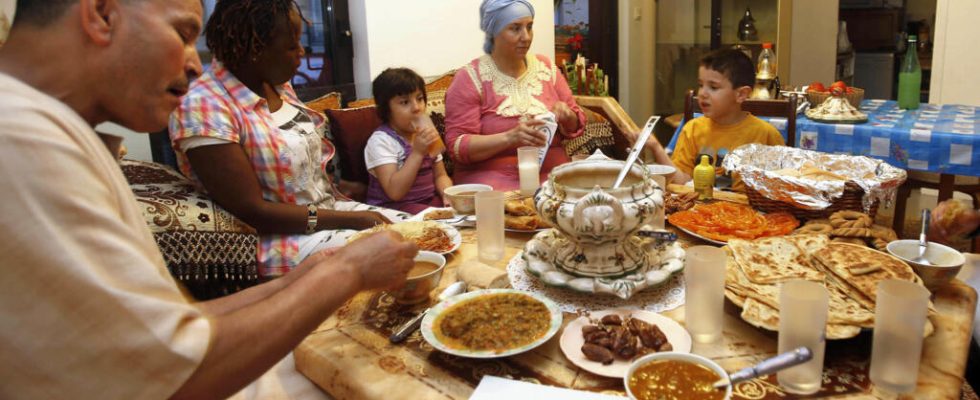 Iftar the meal to break the Muslim fast listed as