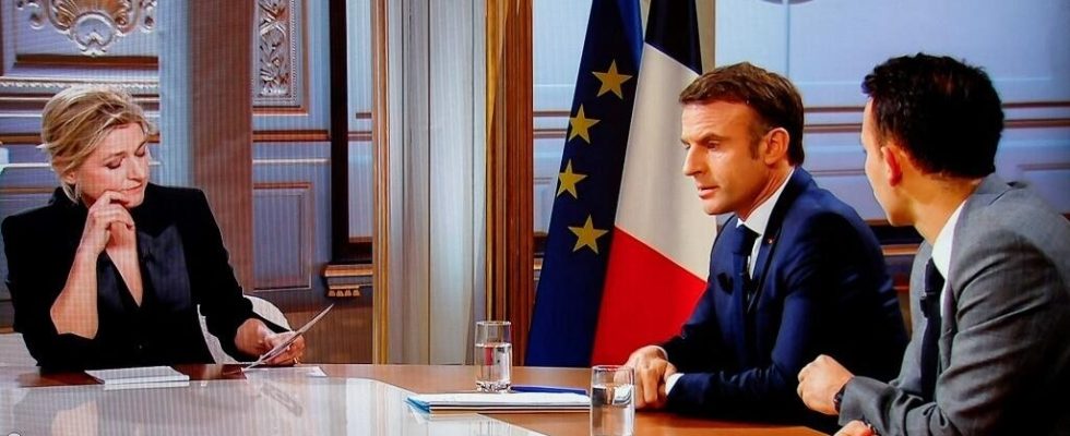 Macron assumes the law on immigration a shield that we