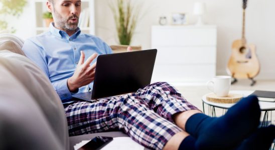 One in three employees telework in their pajamas