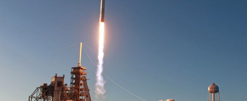 SpaceX Closes 2023 with 97 Falcon Rocket Launches