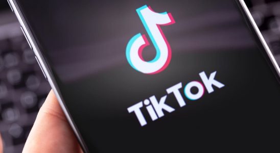 TikTok is currently making iPhone users concerned about the privacy