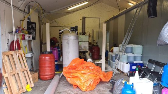 Two men arrested after drug lab discovery in Maarssen