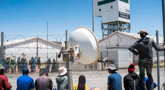 Underground strike in South African mine