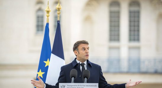 Wishes from Emmanuel Macron a speech of unity in a