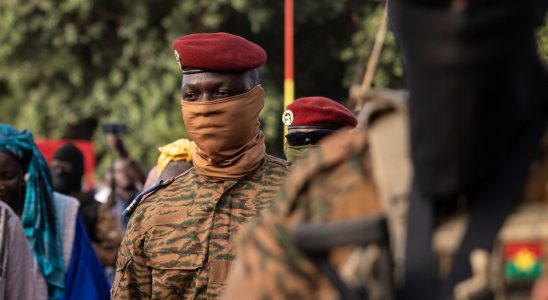 four French officials arrested in Ouagadougou – LExpress