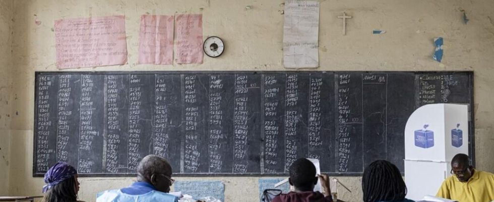 numerous reactions from the Congolese political class as the vote