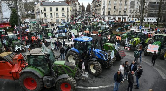 1706265831 where do the blockages take place in France