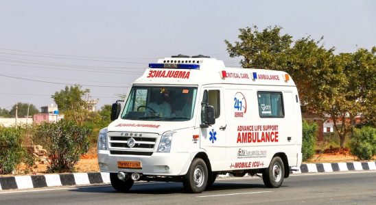 A patient declared dead saved by a pothole