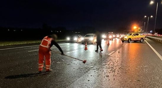 Busy morning rush hour in the province of Utrecht storm