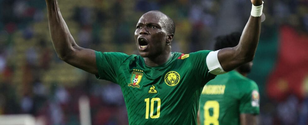 Cameroonian Vincent Aboubakar is injured in training