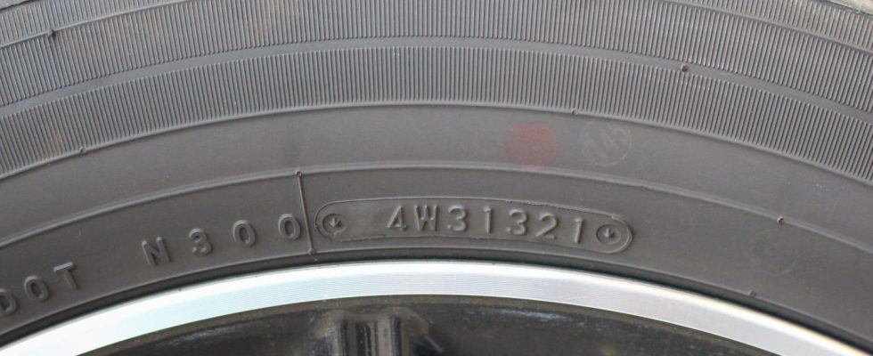 Car tires expire and here is the trick to knowing