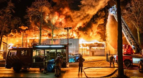 Cause of major hardware store fire in Driebergen not found