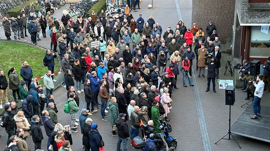 Demonstration against Amersfoort parking policy No it seems clear to