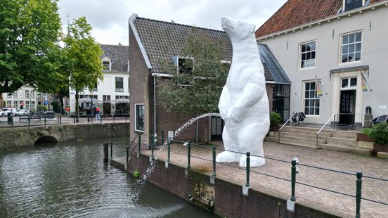 Last day for Pissing Polar Bear in Amersfoort