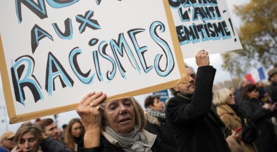 Many times more anti Semitic acts in France