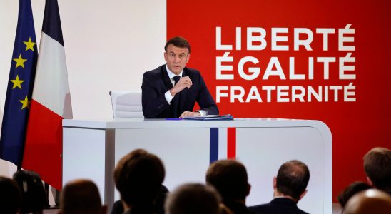 Oudea Castera unique outfit Macron facing the press his main statements