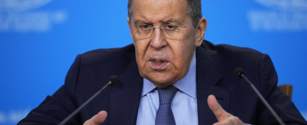 Sergei Lavrov assures that the offensive against Ukraine purged society