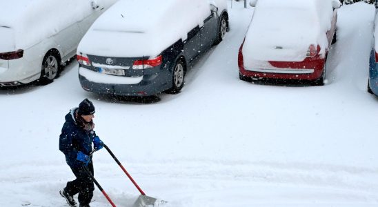 Therefore snow cannons are difficult to predict