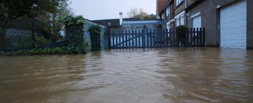 tides water tables Why is it still overflowing