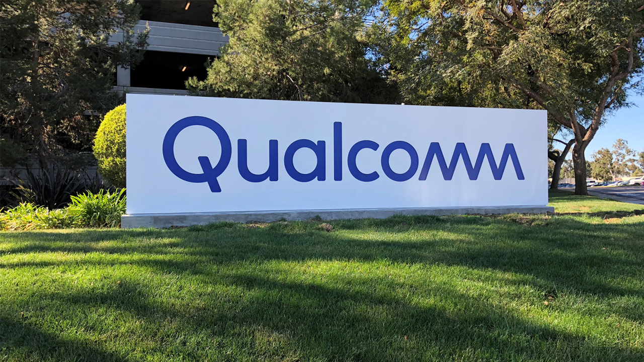 Apple Extends Qualcomm Patent Agreement to 2027