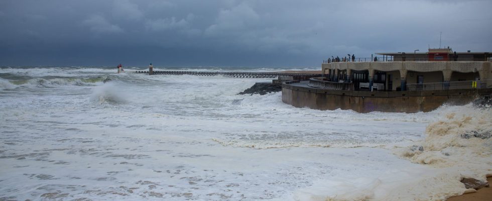 2 departments placed on orange flood alert this Monday risk