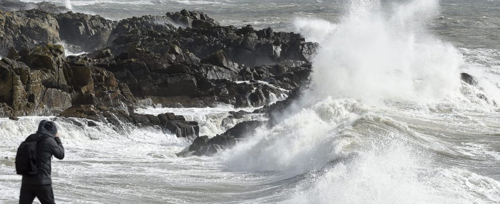 A storm threatens France the winds will be very violent