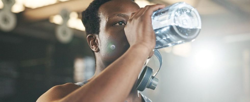 Accustomed to drinking ice water after exercise this bodybuilder was