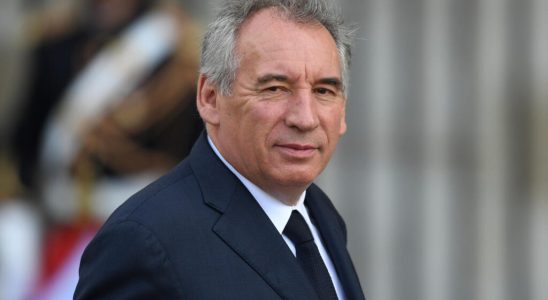 Bayrou will not enter government due to lack of deep