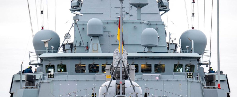 German media Frigate fired sharply