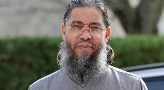 Imam Mahjoub Mahjoubi expelled from France but soon to return