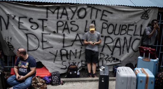 In Mayotte roadblocks resume following the conviction of two roadblockers