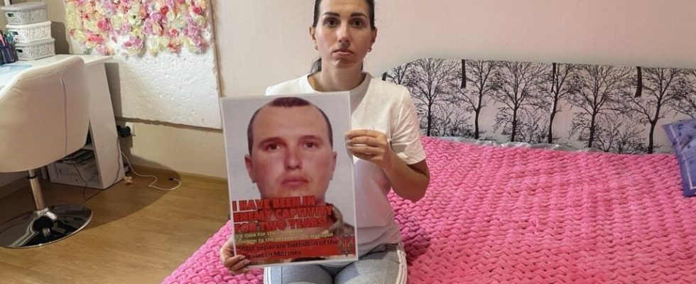 In Ukraine the unbearable wait of prisoners families