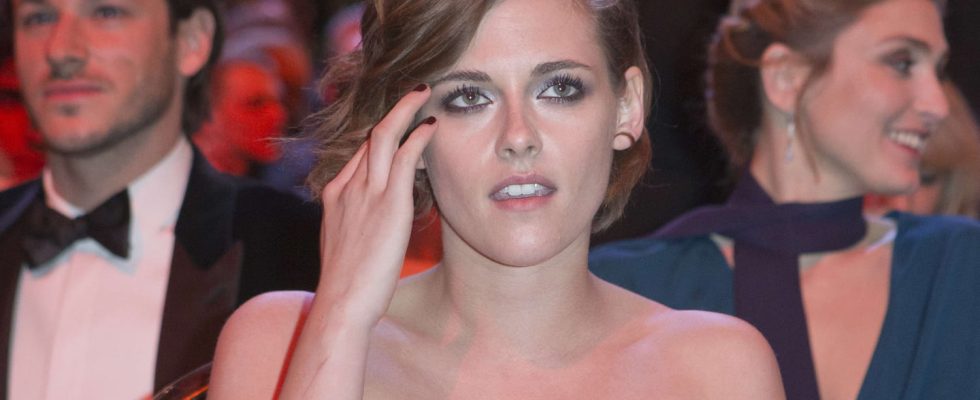 It was very long when Kristen Stewart causes great discomfort