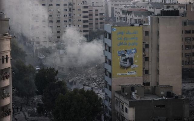 Last minute Stop shedding blood in Gaza during Ramadan