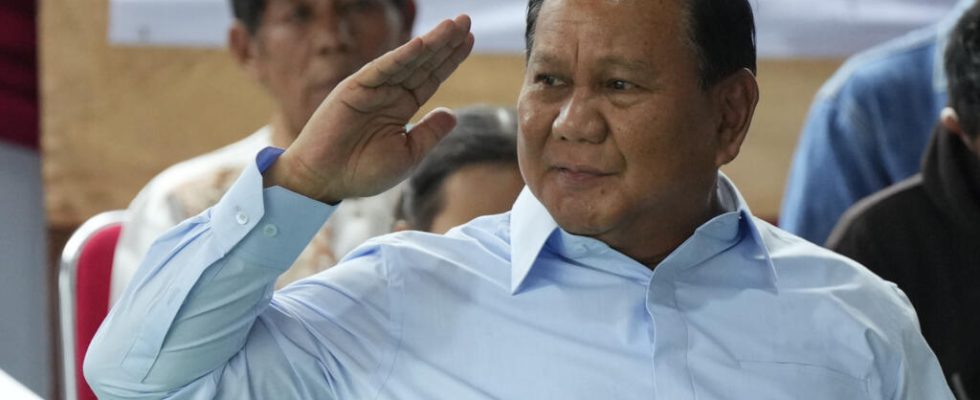 Prabowo Subianto claims victory in the 1st round