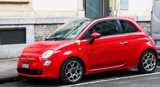 This car has a second trunk and very few people