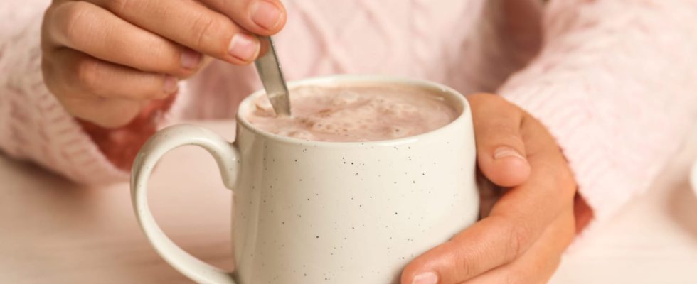 This hot drink that we all love contains 5 times