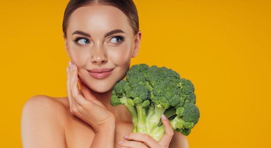 Tok beauty the broccoli technique to create false freckles