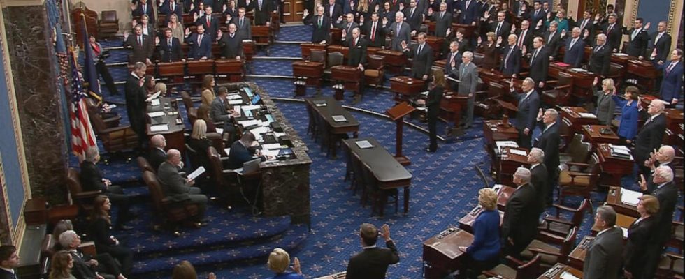 US Senate unveils deal on immigration and aid to Ukraine