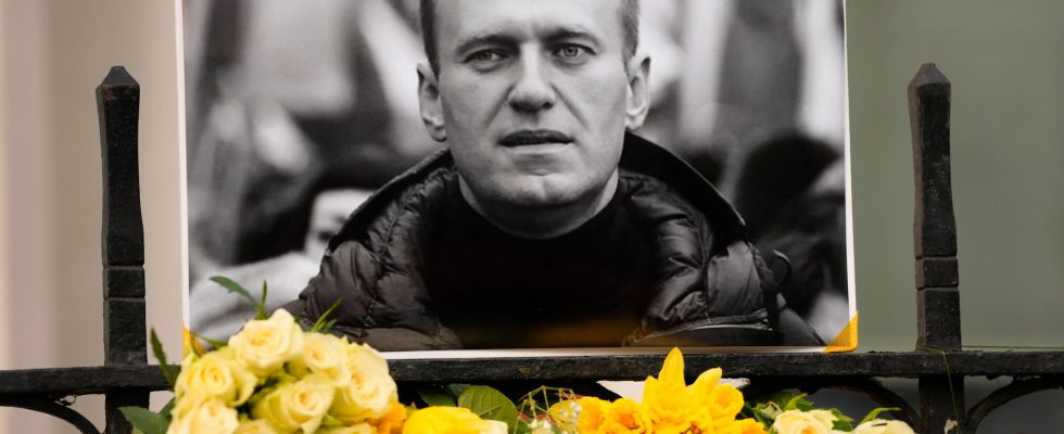 Ukraine Navalny died of a blood clot